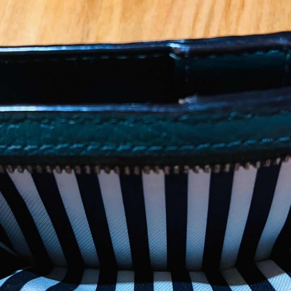 Kate Spade Madison Slim Bifold Wallet Green - Picture 8 of 10